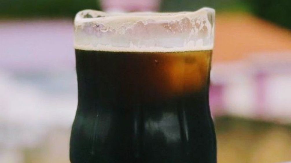 Verano en vaso largo: las 5 bebidas que marcan la temporada 2026