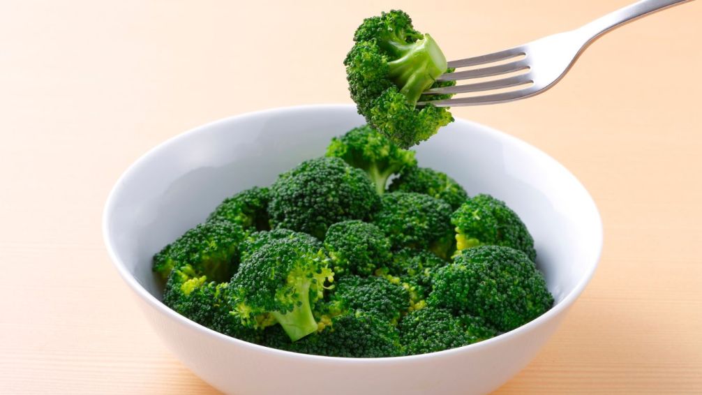 Brócoli bien hecho: cómo cocinarlo para que sea rico y conserve todo lo bueno