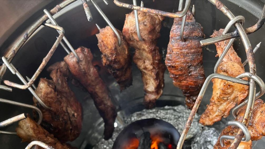El asado cambia de forma: los secretos del barril que conquista a los fanáticos