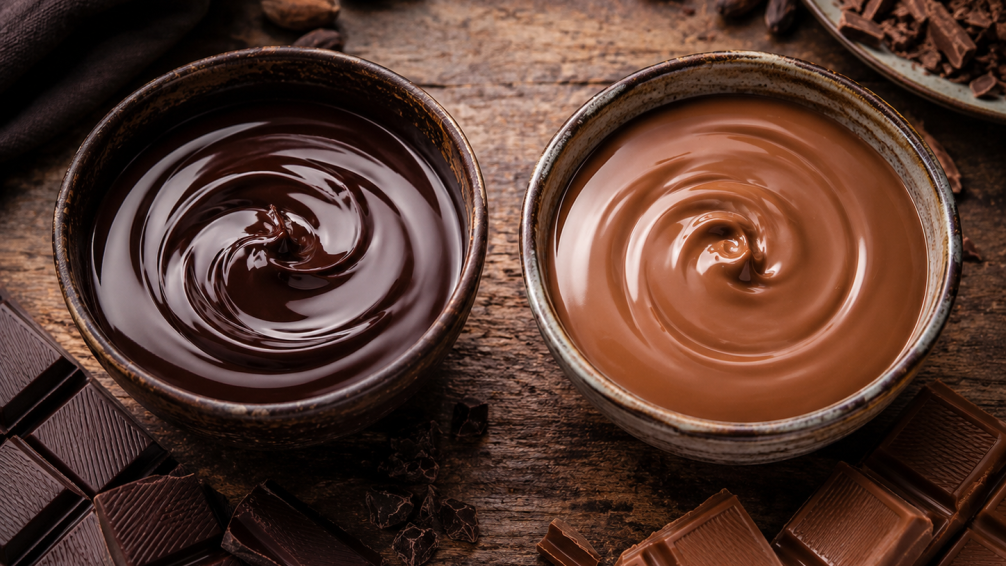 Cobertura de chocolate vs. baño de repostería: diferencias