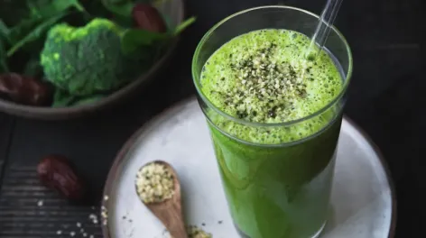El licuado verde que cuida tu vista y potencia tus músculos