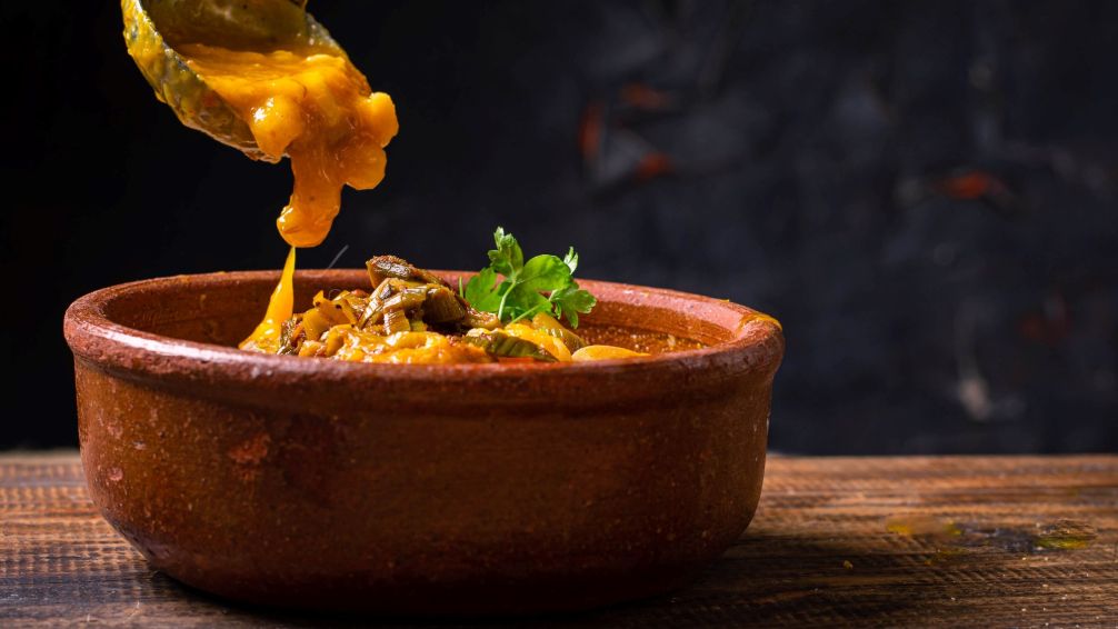 Sabores del 25 de Mayo: platos criollos que despiertan el paladar porteño