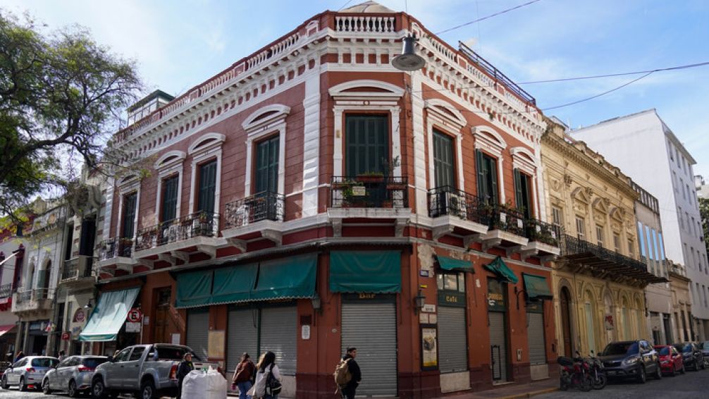 El Bar Británico reabre en San Telmo: un viaje al pasado bohemio porteño