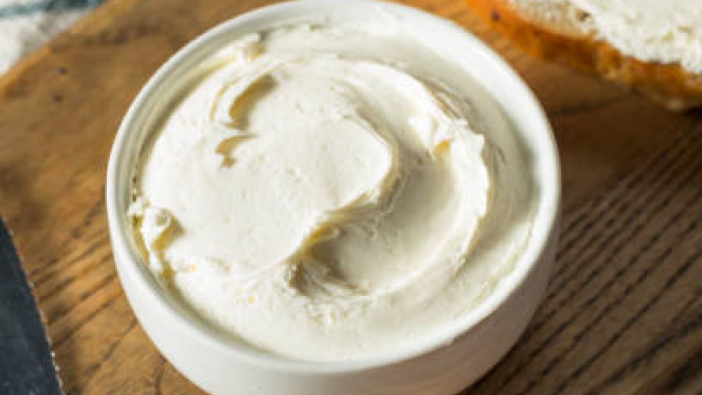 Queso crema vs. untable: el duelo lácteo que muchos confunden y pocos saben diferenciar