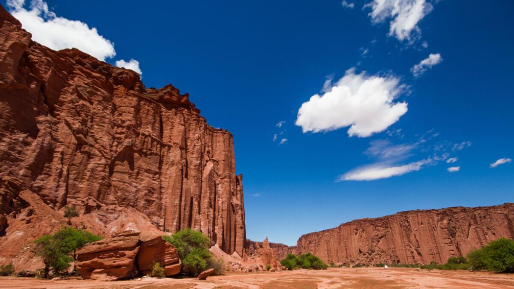 La Rioja: tierra roja, paisajes extremos y sabores con identidad