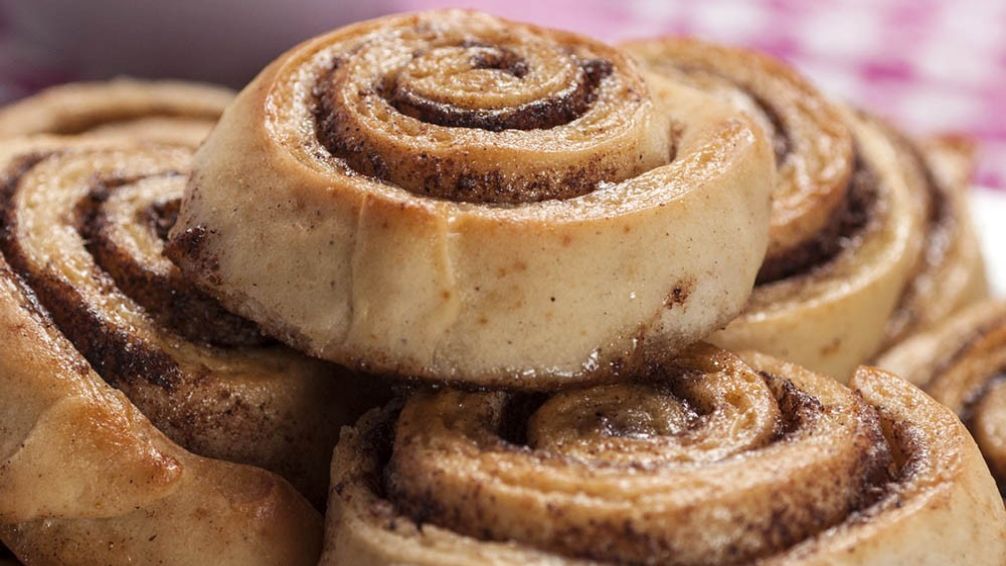 Rolls de dulce de leche: la merienda casera que siempre triunfa en Buenos Aires
