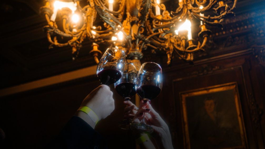 Vendimia en clave palacio: vuelve Convinart y Recoleta se llena de copas