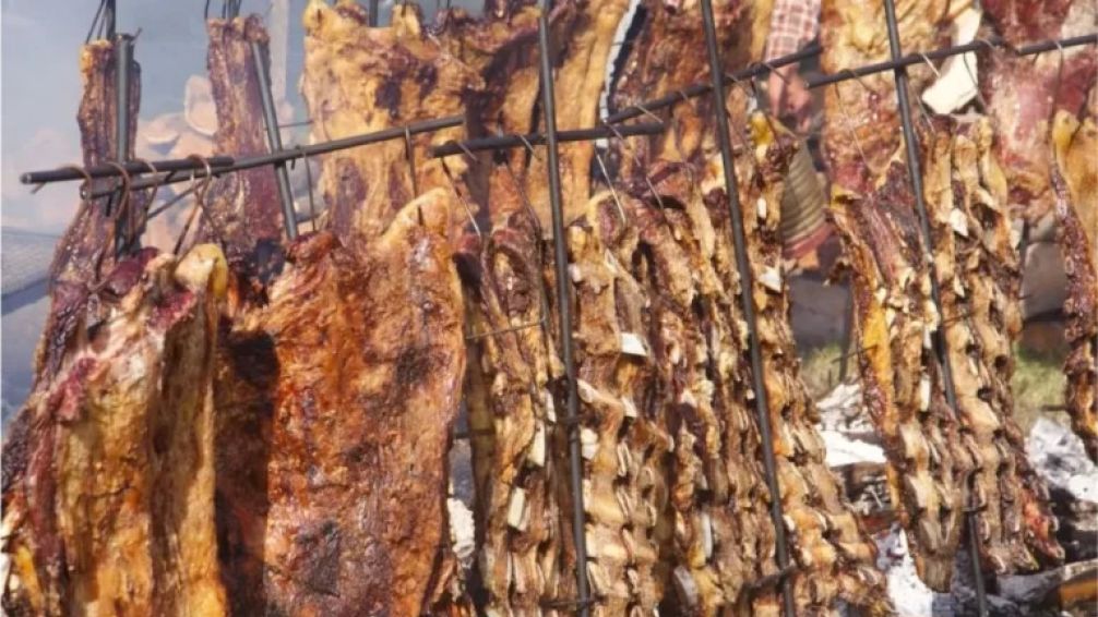 El pueblo bonaerense que celebra el costillar como nadie