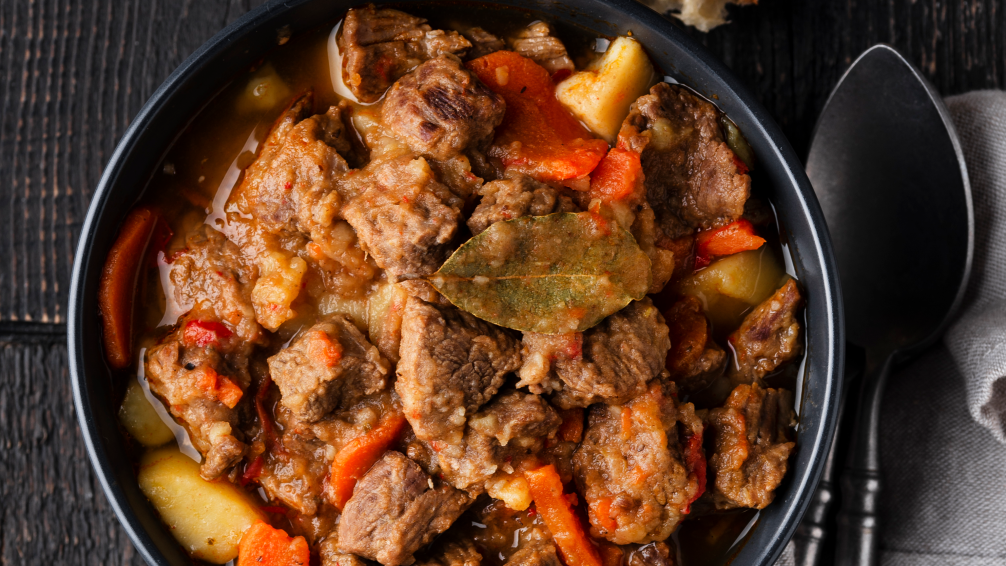 Spezzatino: el guiso italiano que conquista el otoño porteño