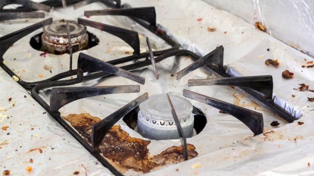 Cómo limpiar la grasa de la cocina con bicarbonato