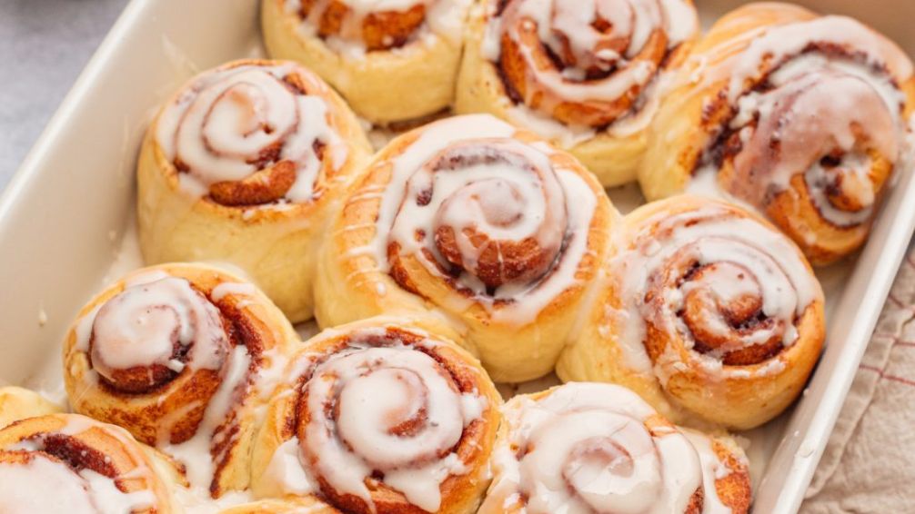 Cómo preparar Cinnamon Rolls: la receta del famoso rollo de canela que conquista al mundo